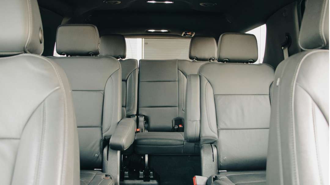 Plenty of room on private hamburg minivan tour
